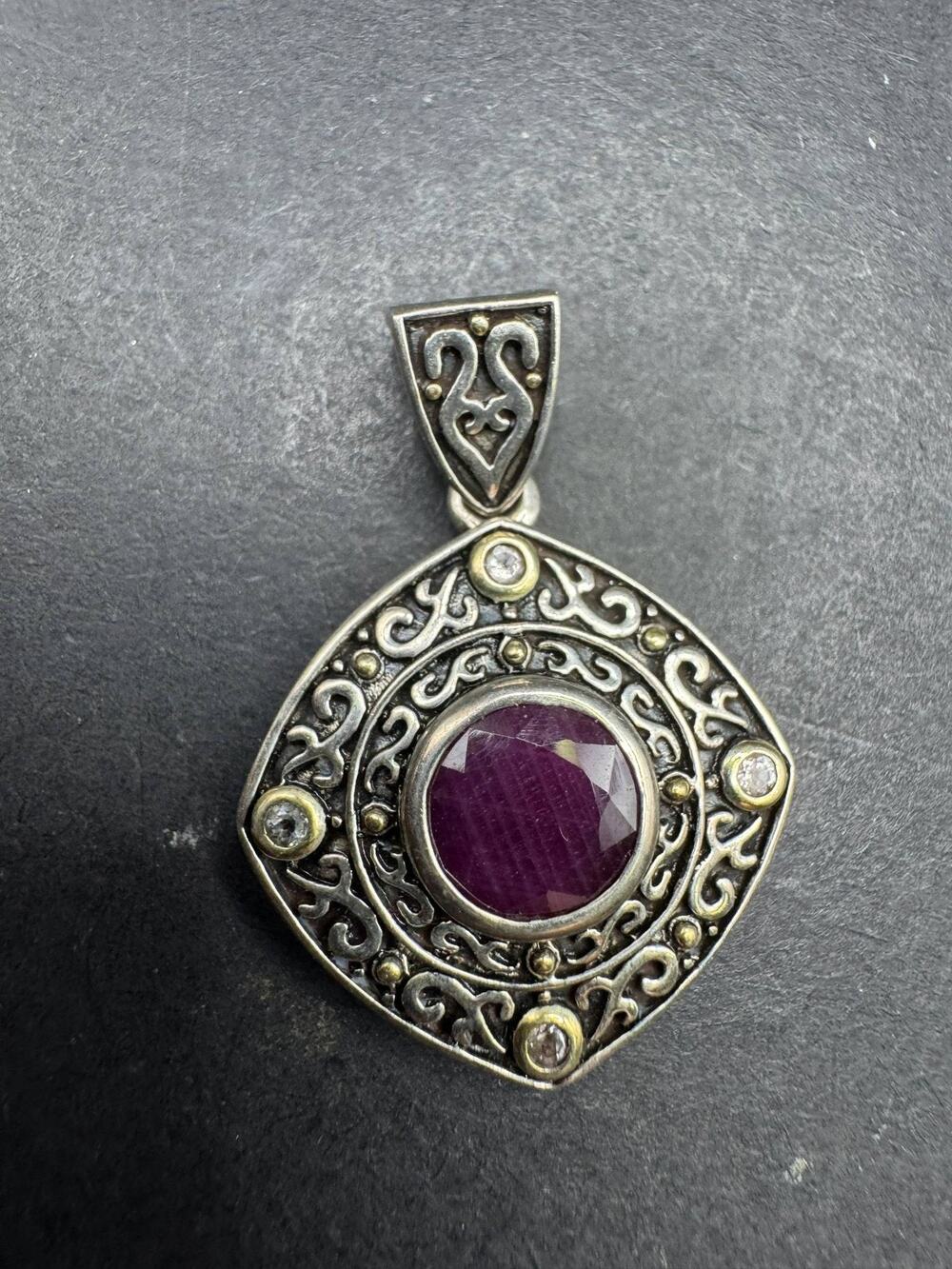 SGR 925 Sterling Silver Pendant Ruby Gemstone Filigree Thailand Jewelry